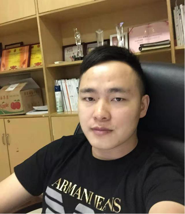 商会会员：赵晓芳