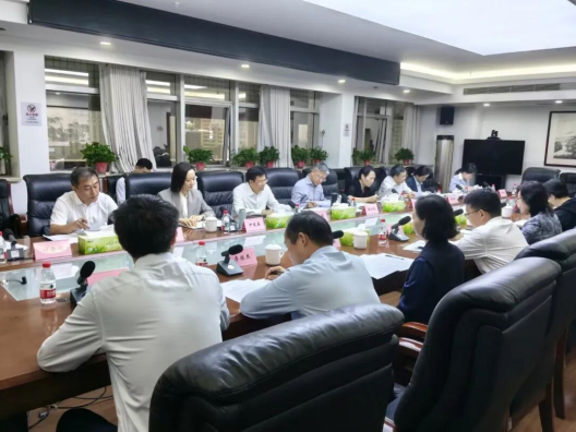 我会党支部书记、副会长向小珊参加致公党省委会专项民主监督调研座谈会 为优化营商环境建言献策